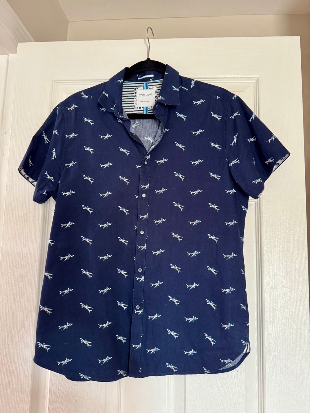 Denim & Flower Navy Short-Sleeve Button-Down Shirt with White Shark Print